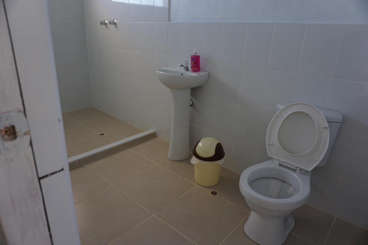 Tikawasi Homestay Comunidad Pueblo Isla Amantani Jose Luis Ocosuyo エクステリア 写真